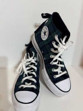 Converse Chuck Taylor All Star Lift Platform Plaid High-Tops. Size 8 women’s